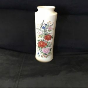 Vase,gold trim and flowers. Japanese.  Vintage